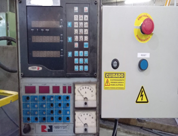 Foto: ELETROEROSÃO POR PENETRAÇÃO RESITRON - MODELO RTF 750 - ANO 2002