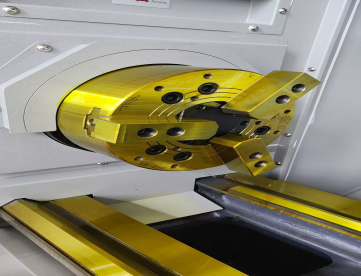 Foto: TORNO CNC BARRAMENTO PARALELO CK6150 / 1500mm SIEMENS 808D