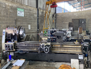 TORNO MECÂNICO - NARDINI - LHM-3000 - ANO 2005 - 800 x 3000 MM