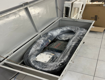 MAQUINA DE APLICAÇÃO DE ESPUMA DE POLIURETANO ,BICOMPONENTE PARA ISOLAMENTO EM EDIFICAÇÕES E TELHADOS