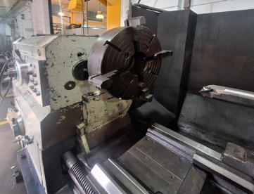 Foto: TORNO MECÂNICO - CLEVER - L44120 - ANO 2010 - 1100 x 3000 MM