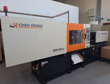 INJETORA DE PLASTICOS CHEN HSONG EM180 V - 180 TONELADAS -ANO 2017
