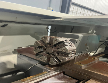 Foto: TORNO CNC - NARDINI - LOGIC 195II - ANO 2004