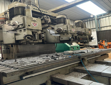 FRESADORA CNC 3 EIXOS - RAMBAUDI - 4000 X 1000 X 900 - ANO 2008