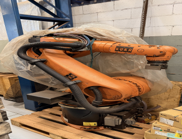 Foto: ROBÔ - KUKA - KR-60-3 - ALCANCE 2033 MM - CAPACIDADE 60 KGS - ANO 2019