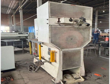 Foto: PRENSA FREIO FRICÇÃO - JUNDIAÍ - ELC 80 F6 - 80 TONS - ANO 2009