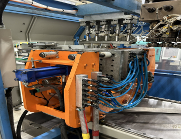 Foto: SOPRADORA DE PLÁSTICOS - PINTARELLI - VERSÁTILE 3.2.1/50 - CAPACIDADE 5 LITROS - ANO 2008