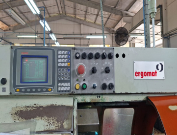 Foto: TORNO AUTOMÁTICO CNC - ERGOMAT - TB 60 - ANO 2000