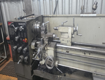 Foto: TORNO MECÂNICO NARDINI - MASCOTE - MS205
