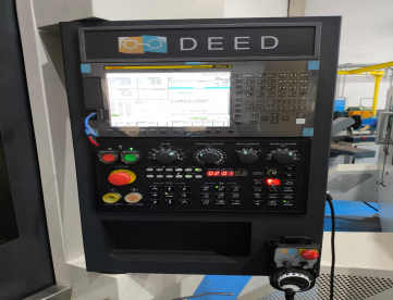 Foto: CENTRO DE USINAGEM VERTICAL - DEED - V850L - 850MM X 510MM X 510MM - ANO 2024