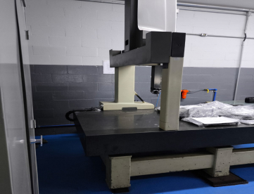 Foto: TRIDIMENSIONAL - MITUTOYO - BH 715 - 700MM X 1500MM X 600MM