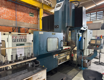 FRESADORA CNC PORTAL - FEELER - FV-2212 - 2200 X 1200 X 900 -  ANO 2007