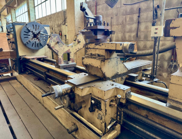 Foto: TORNO MECÂNICO - ROMI - E45B - 1.100 x 5.000 MM