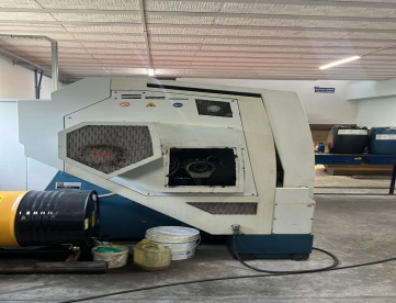 Foto: CENTRO DE TORNEAMENTO - ROMI - E280 - ANO 2006 - NÃO TEM FERRAMENTA  ACIONADA