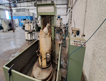 Foto: RETIFICA BLANCHARD - SULMECÂNICA - RAPG-70 - 700MM X 350MM