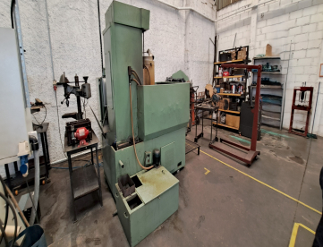 Foto: RETIFICA BLANCHARD - SULMECÂNICA - RAPG-70 - 700MM X 350MM