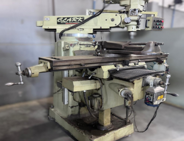 Foto: FRESADROA CONVENCIONAL - CLARK - ANO 2012