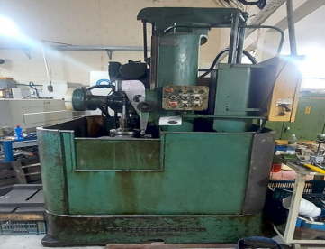 GERADORA DE ENGRENAGENS VERTICAL  THE LEES-BRADNER CO -  ANO 1950 -FAZ ATÉ MÓDULO 4