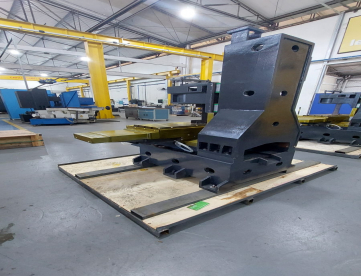 Foto: Estrutura mecânica fresadora CNC