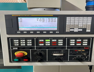 Foto: CENTRO DE USINAGEM VERTICAL - SINITRON - VMC 1500 - ANO 2013 - 1500 X 740 X 680 - COMANDO FANUC