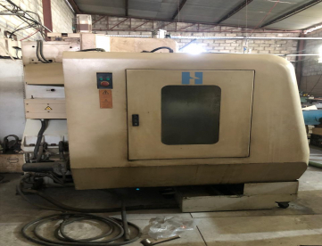 Foto: CENTRO DE USINAGEM VERTICAL - HARDINGE - VMC - 800P3 - ANO 2006 - COM 4º EIXO