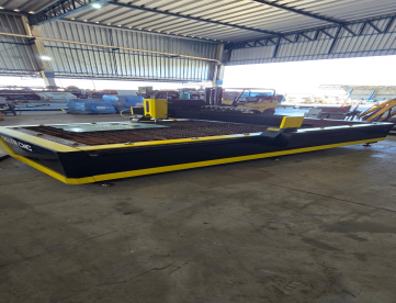 Foto: MÁQUINA DE CORTE PLASMA - DELTA CNC  - 200A -1500 x 3000MM - ANO 2013