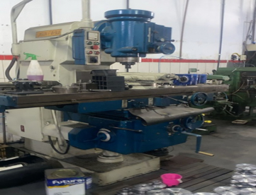 Foto: FRESADORA VERTICAL LAGUN - MODELO FVA-5LA - MESA 2000-400MM - ACOMPANHA 10 CONES