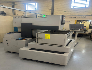 Foto: ELETROEROSÃO A FIO - RESITRON - RTW 5M - ANO 2022