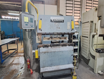 DOBRADEIRA HIDRÁULICA ASAMAQ - 2000 x 50T