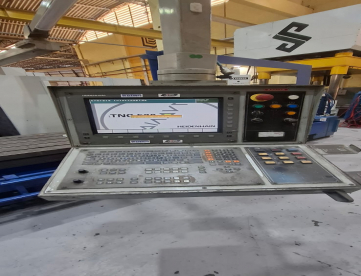 Foto: FRESADORA CNC - ANAYAK - PERFORMER 2500 - CURSOS 2500x1000x1000 - ANO 2005