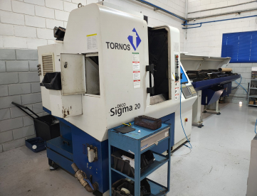 Foto: TORNO CNC AUTOMÁTICO DE CABEÇOTE MÓVEL - TORNOS - DECO SIGMA 20 - ANO 2007