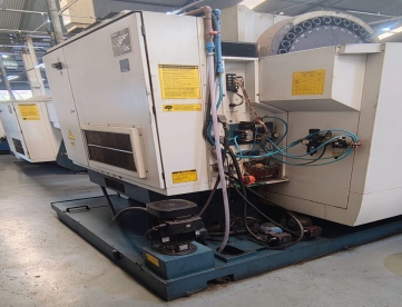 Foto: CENTRO DE USINAGEM VERTICAL - ROMI - D800 - COMANDO FANUC SÉRIES 0i - 800x530x580MM - REFRIGERAÇÃO INTERNA - ANO 2009