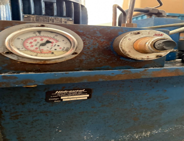 Foto: UNIDADE HIDRÁULICA HIDRAUSUL RC 309 (com motor WEG 3CV)