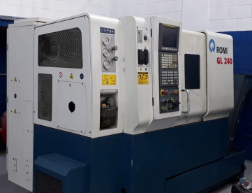 Foto: CENTRO DE TORNEAMENTO - ROMI - GL240 - 300 x 400 - ANO 2010