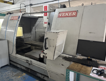 Foto: FRESADORA CNC - VEKER - VK 4600 - 1500 X 700 X 700 - ANO 2001