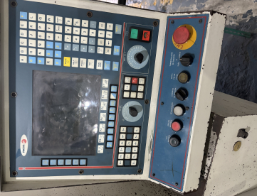 Foto: FRESADORA CNC - VEKER - VK 4600 - 1500 X 700 X 700 - ANO 2001