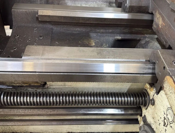 Foto: TORNO MECÂNICO - SINITRON - SI5020  - ENTRE PONTAS 2000MM 