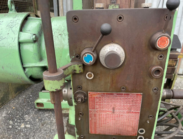 Foto: MANDRILHADORA CONVENCIONAL - UMA - MODELO BF56 - 75MM