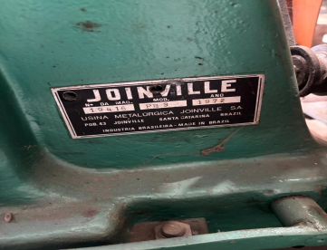 Foto: PRENSA EXCÊNTRICA - JOINVILLE - MODELO PB3 - 3 TONELADAS