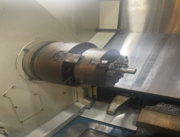 Foto: CENTRO DE TORNEAMENTO - ROMI - G550M - ANO 2020 - 530 X 1300 MM - COM FERRAMENTAS ACIONADAS