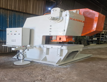 PRENSA EXENTRICA -MAHNKE MODELO PEV- 85/375- 85 TONELADAS