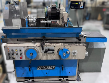 RETÍFICA CILÍNDRICA - FERDIMAT - UA-71 - ANO 2002 - 300 x 750 MM