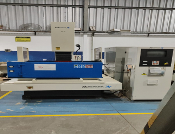 ELETROEROSÃO A PENETRAÇÃO CNC AGIE CHARMILLES  SP3 ANO 2009