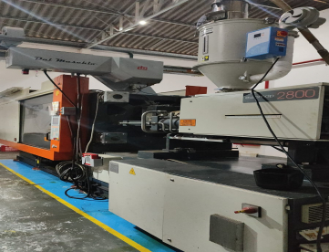 Foto: INJETORA DE PLÁSTICOS - SANDRETTO - LÓGICA 2800/450 - ANO 2014 (ESPECIAL P/ PVC)