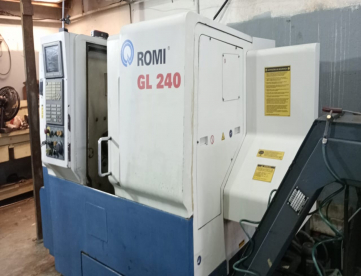 Foto: CENTRO DE TORNEAMENTO - ROMI - GL240 - 300 x 400 - ANO 2010