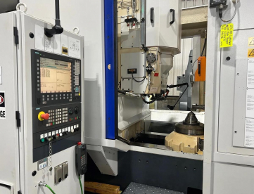 GERADORA DE ENGRENAGEM 6 EIXOS CNC LIEBHERR MODELO  LFS 380-CORTA DENTES EXTERNO E INTERNO - MODULO 8 - ANO 2013