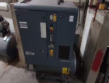 COMPRESSOR DE PARAFUSO ATLAS COPCO -15 CV - GX11 FF -TODO REVISADO - ANO 2014