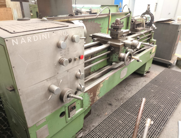 Foto: TORNO MECÂNICO - NARDINI - ND1560E - 400 X 1500MM