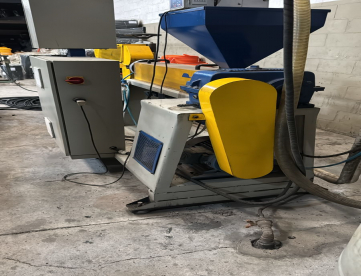 Foto: EXTRUSORA DE TUBO CORRUGADO (CONDUITE) - PLAYMACK - ANO 2008 (REFORMADA 2018)