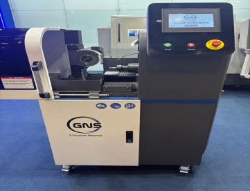 Foto: AFIADORA CNC AUTOMÁTICA DE TOPO DE FRESAS E REAFIAÇÃO AUTOMATIZADA DE FERRAMENTAS DE CORTE DE 3 A 20 MM - ANO 2026